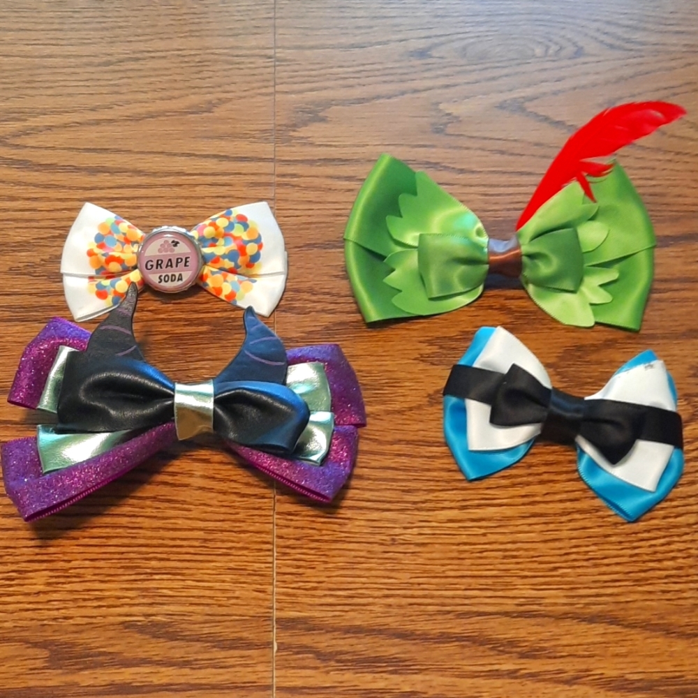 4 Piece Set of Disney Hairbows